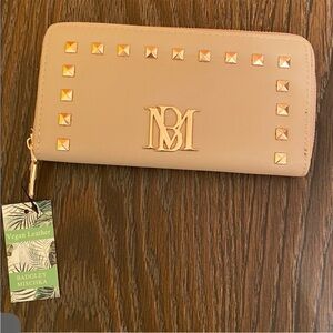 Badgley Mischka Tan Wallet with Gold Studs